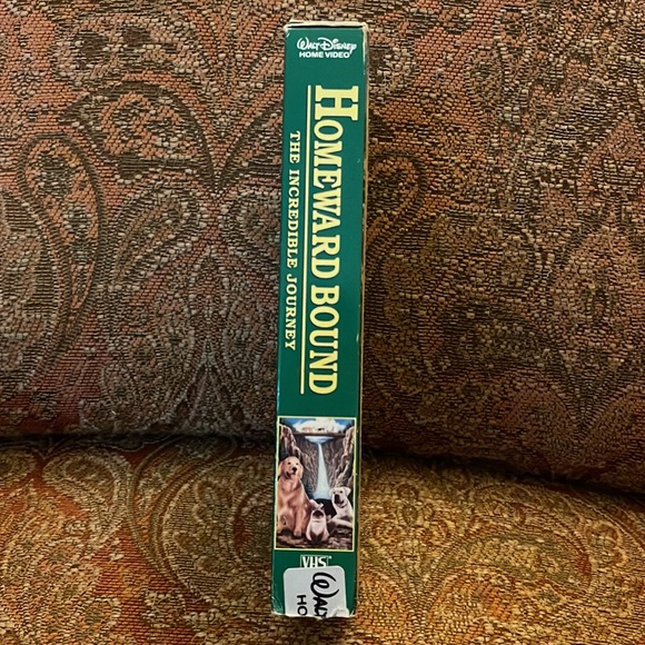 Disney’s Homeward Bound VHS tape - Picture 3 of 7